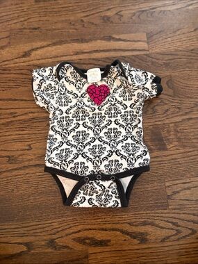 Black & White Damask Baby Bodysuit with Pink Heart Accent